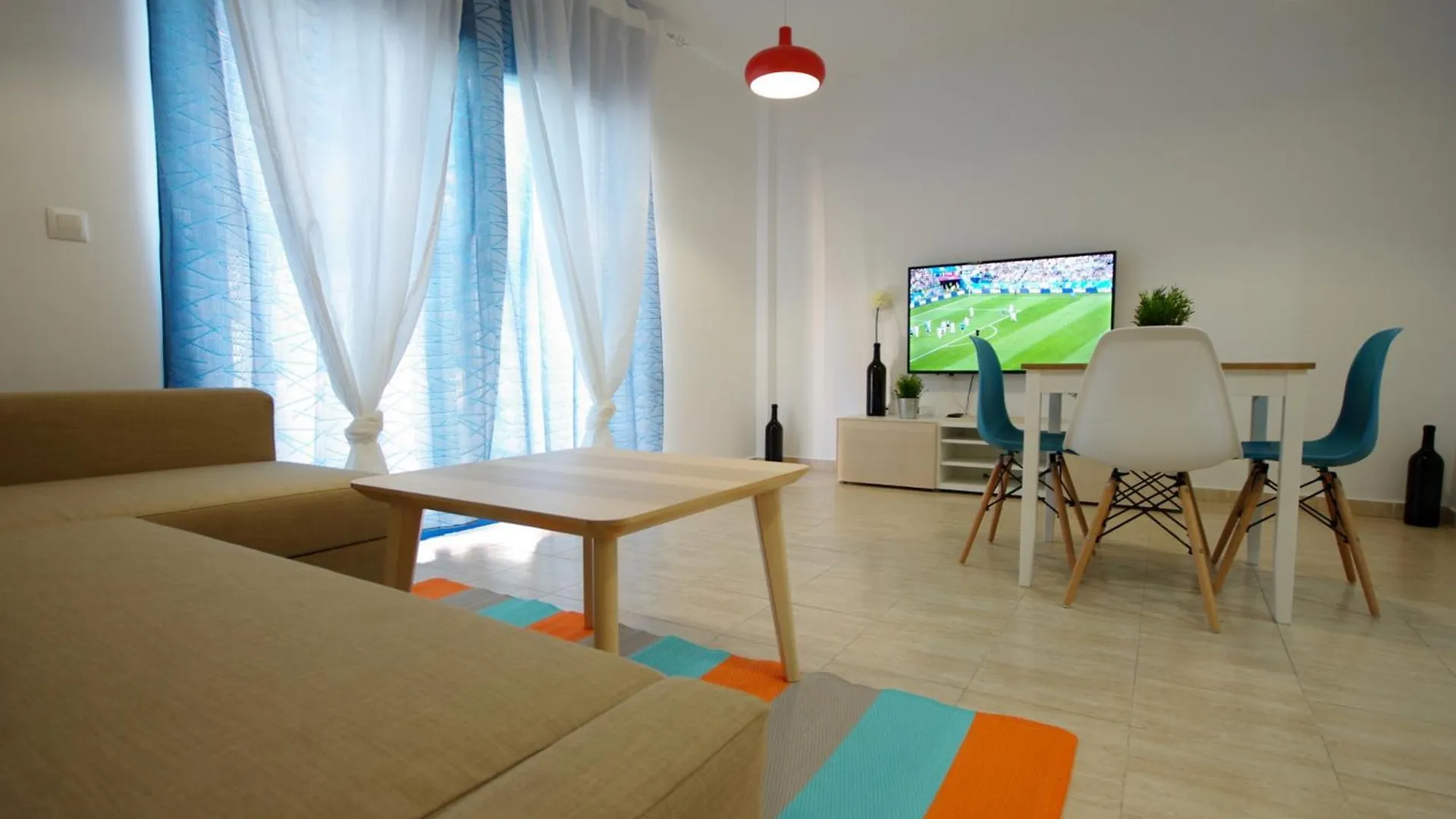 Livingtarifa Lances Blue Apartment
